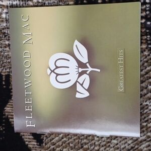 4/$80 Fleetwood Mac Greatest Hits - CD